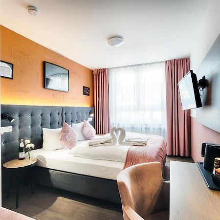 Home Hotel ดอร์ทมุนด์ ภายนอก รูปภาพ