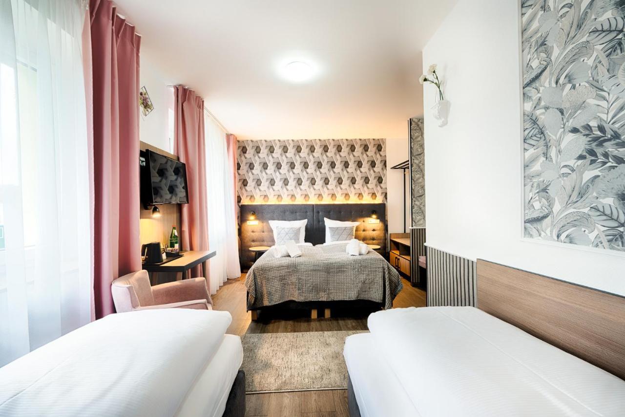 Home Hotel ดอร์ทมุนด์ ภายนอก รูปภาพ