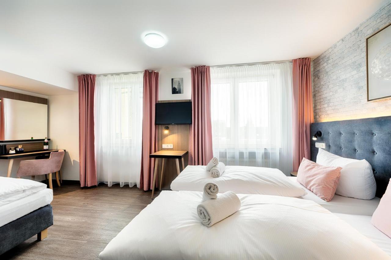 Home Hotel ดอร์ทมุนด์ ภายนอก รูปภาพ